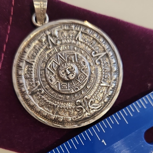 Silver Aztec Calendar Pendant - Picture 2 of 5